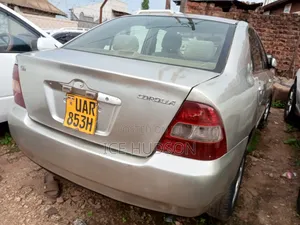 Toyota Corolla 2005 Silver