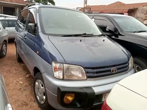 Toyota Noah 2002 Blue