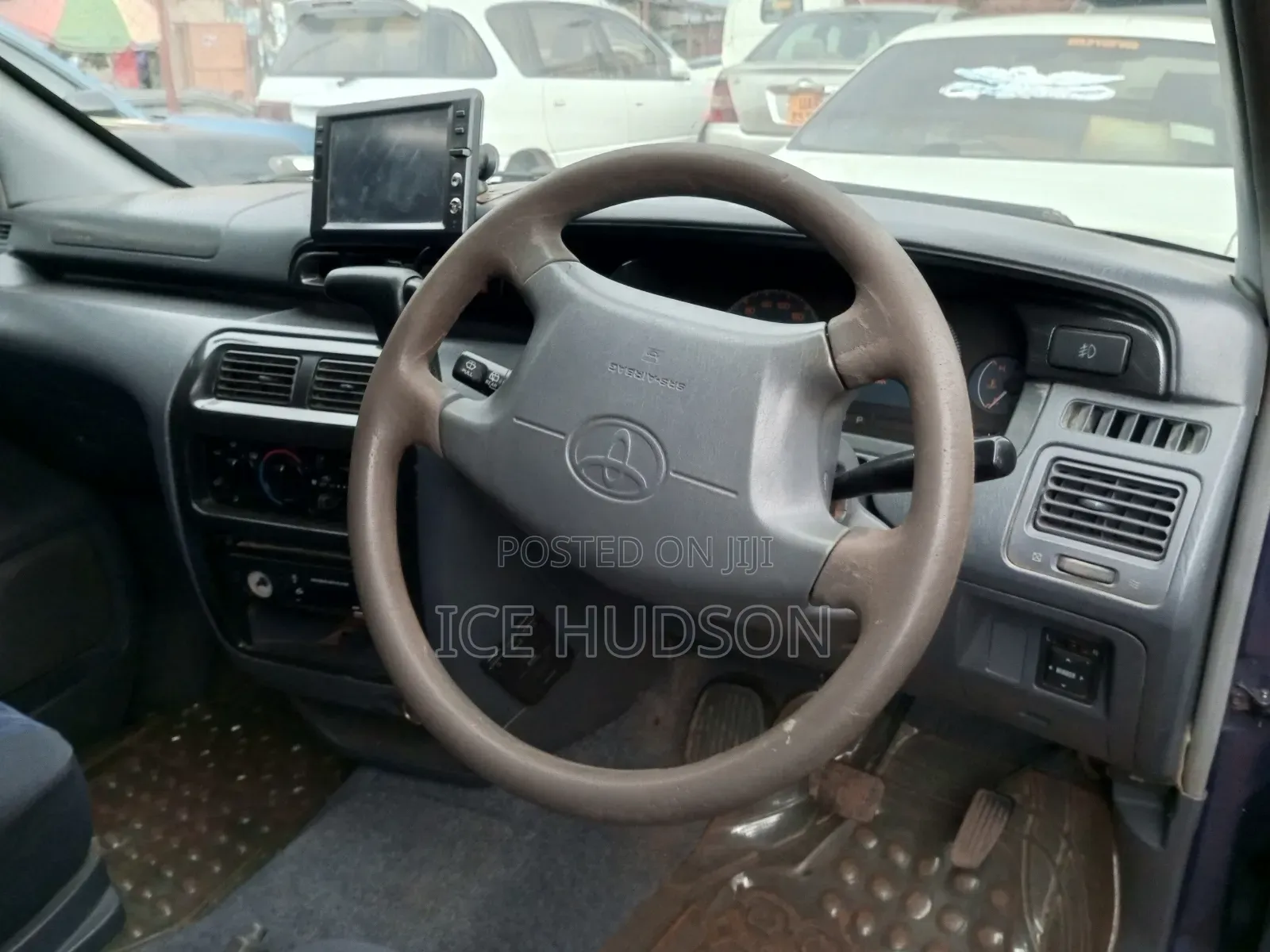 Toyota Noah 2002 Blue