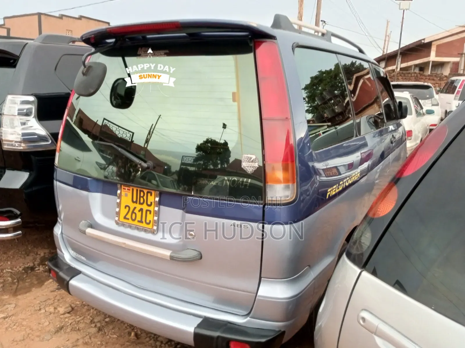 Toyota Noah 2002 Blue