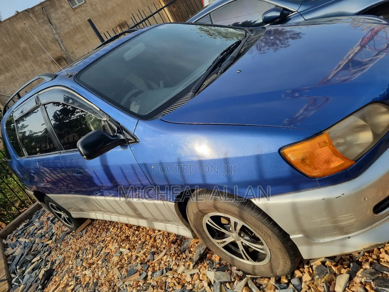 Toyota Ipsum 2000 Blue