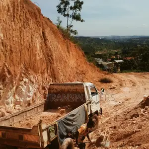 Lake Sand , Plasta, Clay Bricks, Aggregates, Marrum Etc