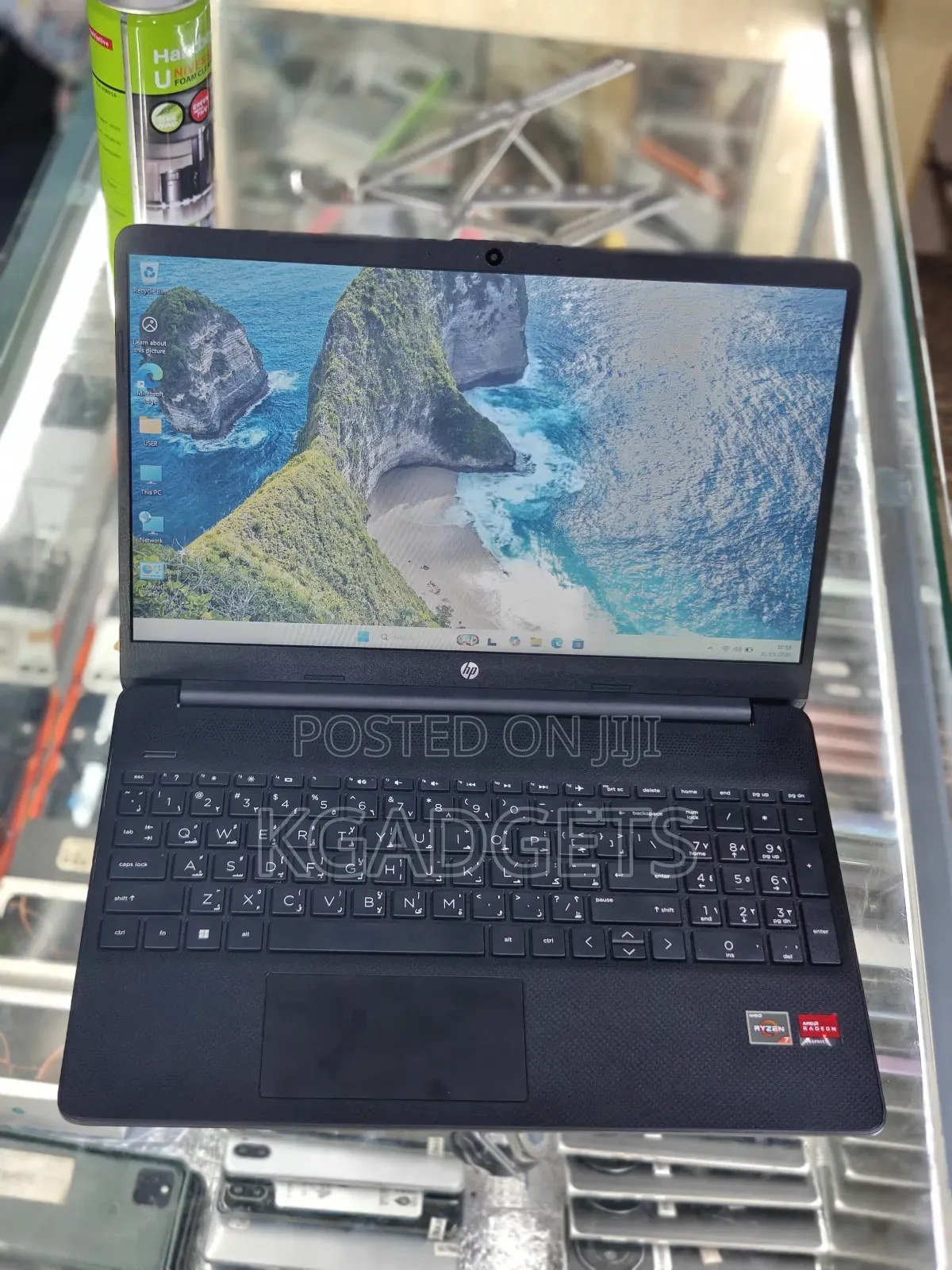 New Laptop HP 15s 8GB AMD Ryzen 7 SSD 256GB