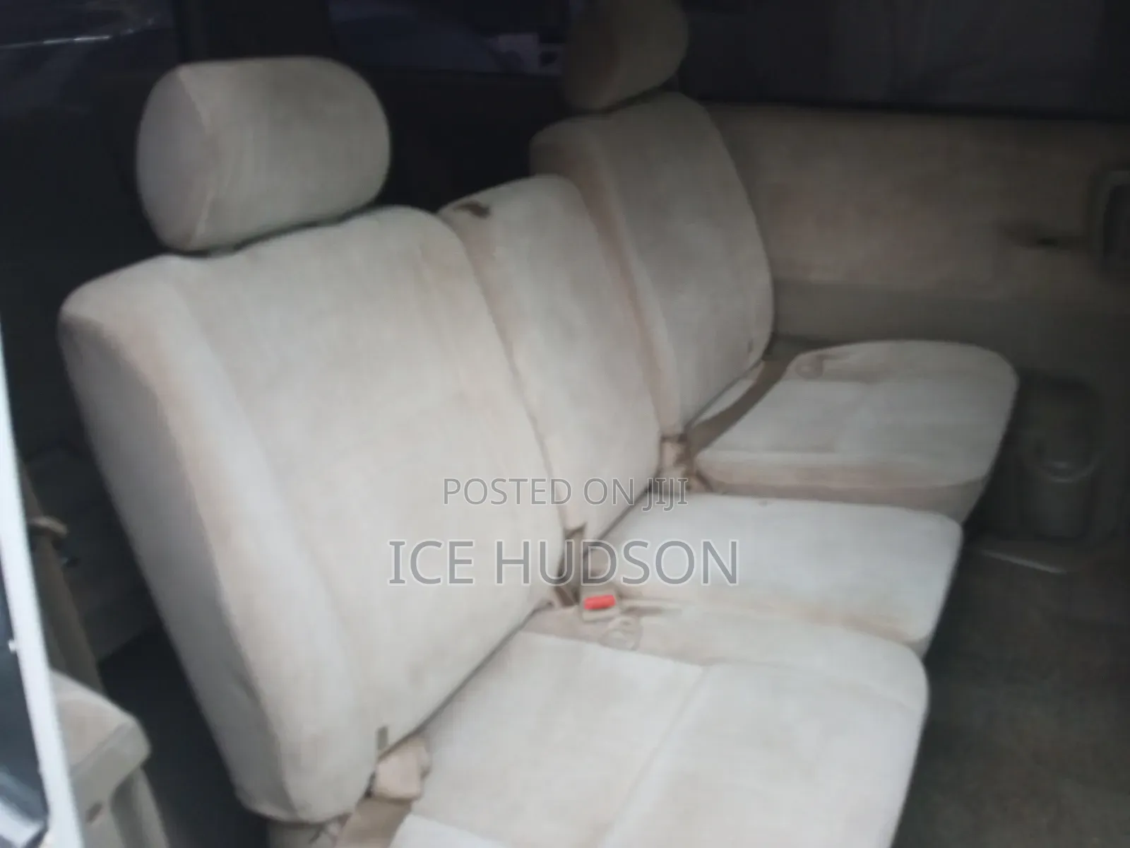 Toyota Noah 2011 White