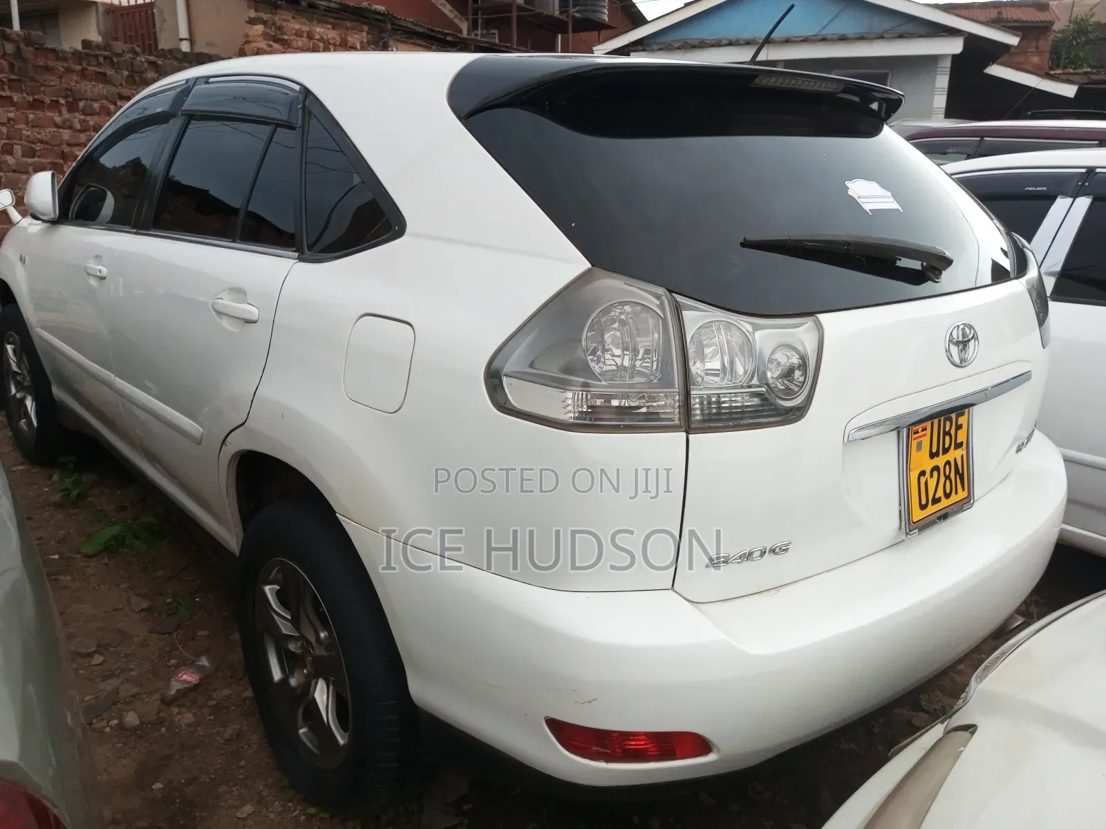 Toyota Harrier 2004 White