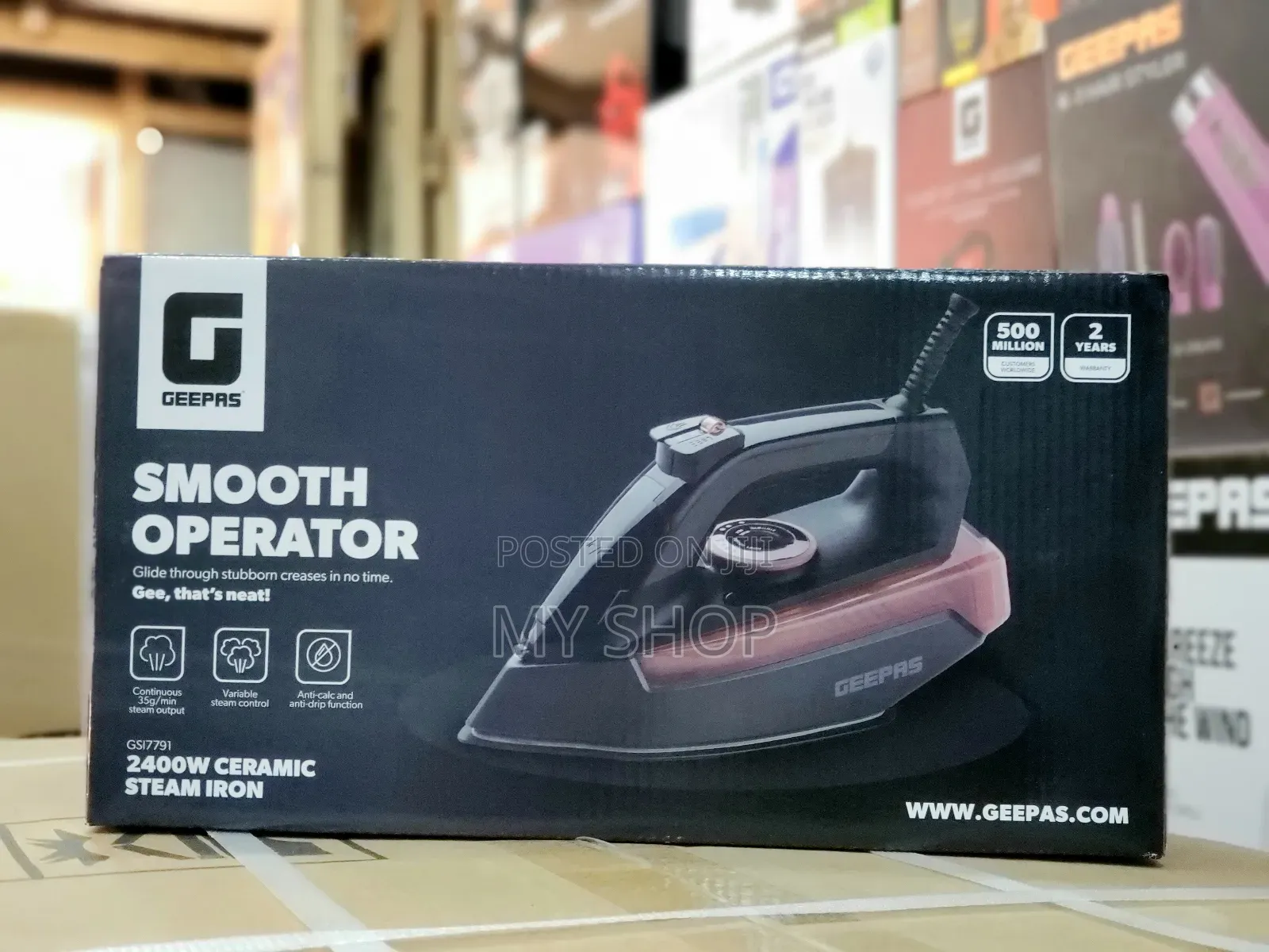 High Quality Geepas Steam Iron - With a Ceramic Soleplate