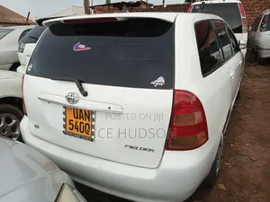 Toyota Corolla Fielder 2005 White