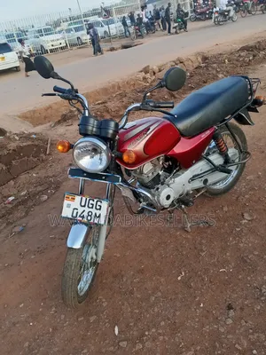 Bajaj Boxer 100 2024 Red