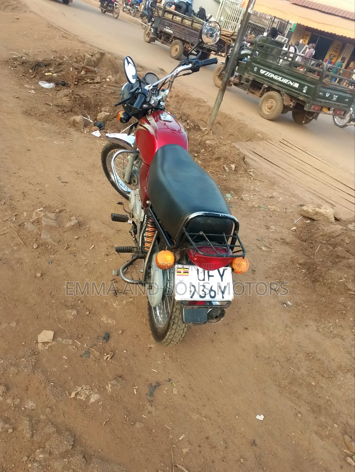 Bajaj Boxer 100 2023 Red