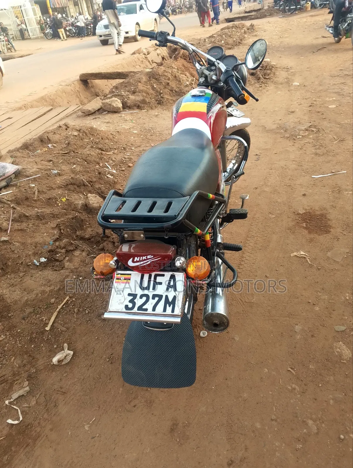 Bajaj Boxer 100 2022 Red
