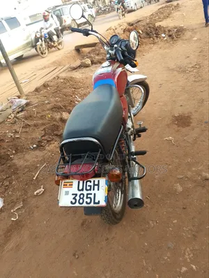 Bajaj Boxer 100 2024 Red