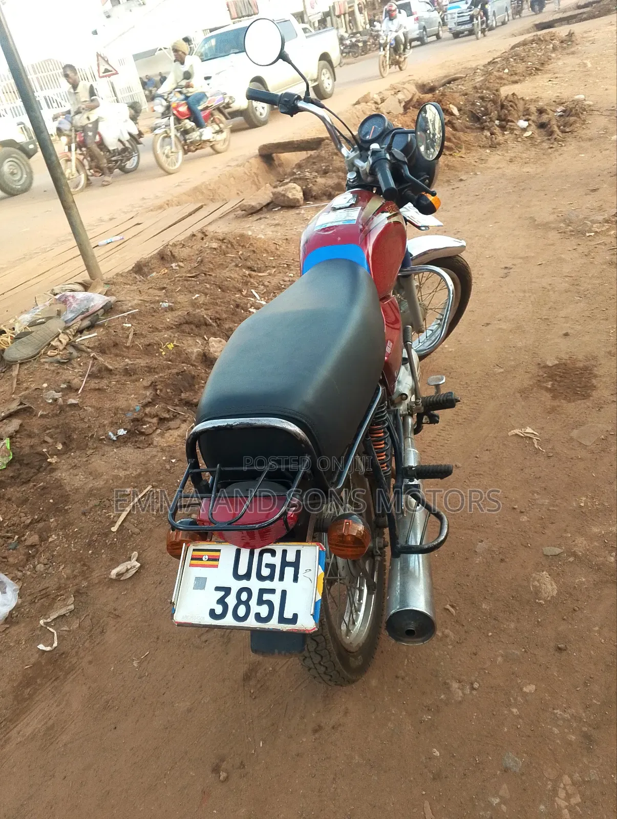 Bajaj Boxer 100 2024 Red