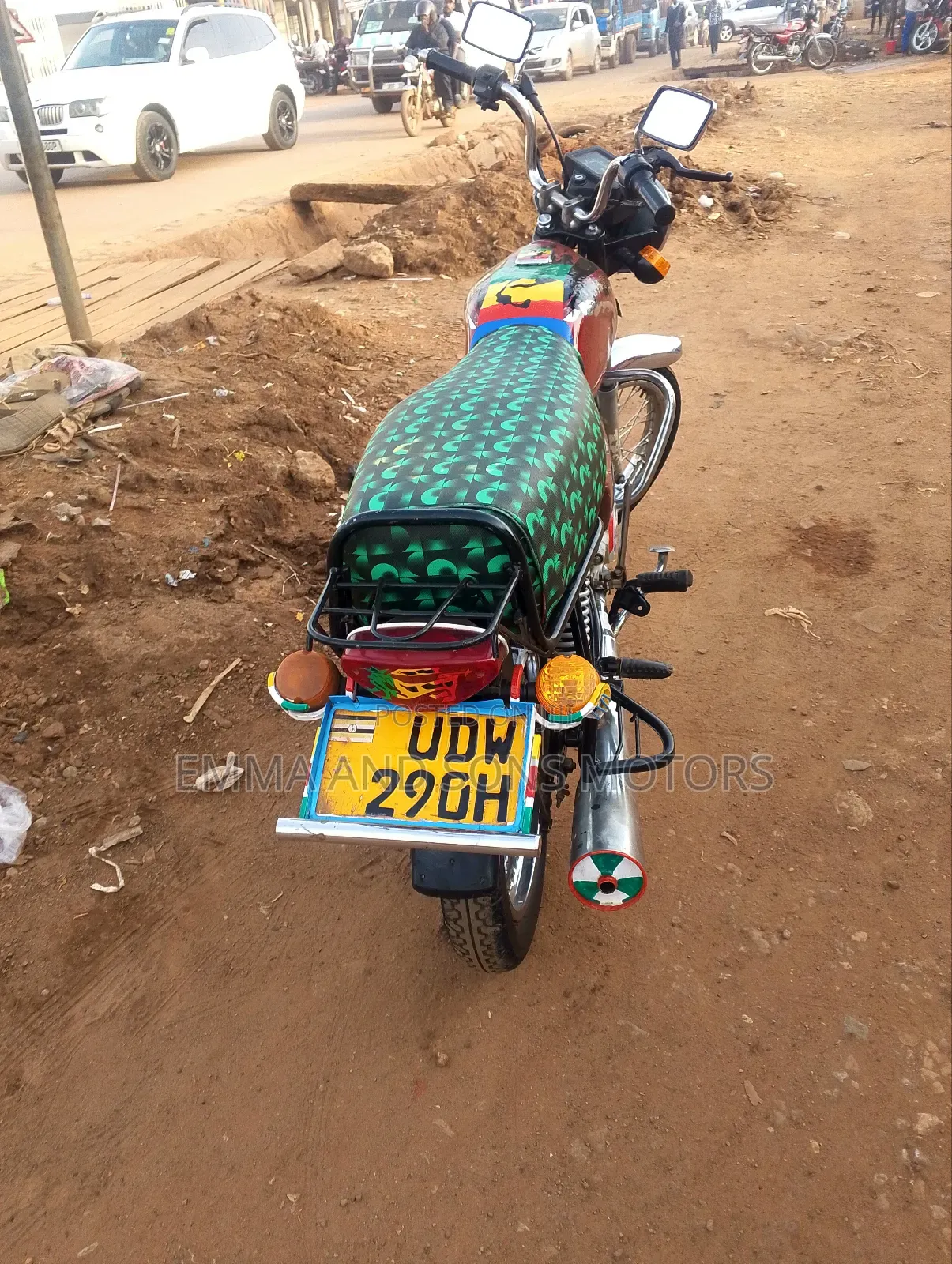 Bajaj Boxer 100 2019 Red