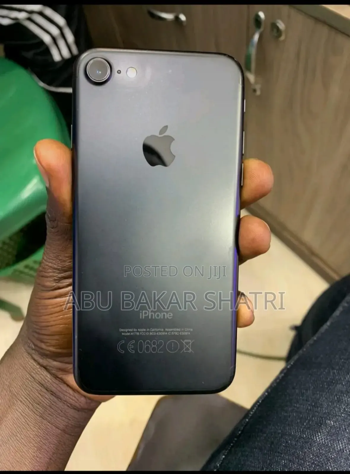 Apple iPhone 7 32 GB Black