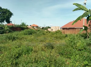 Plot for Sale in Kawuku Entebbe Road 50/100ft. Lake View