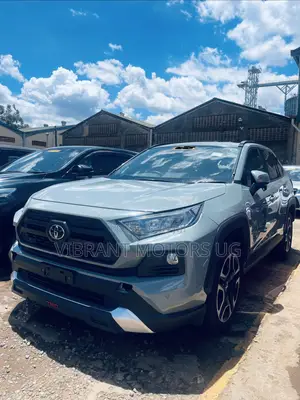 Toyota RAV4 Adventure AWD 2020 Green