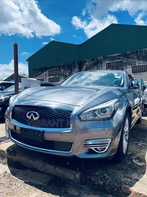 Nissan Fuga 2015 Gray