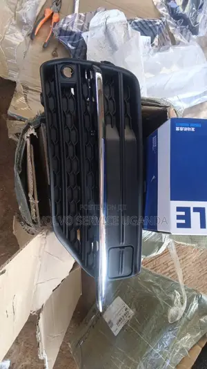 Front Lower Bumper Fog Light Grilles Trim Designed for Volvo Xc90.