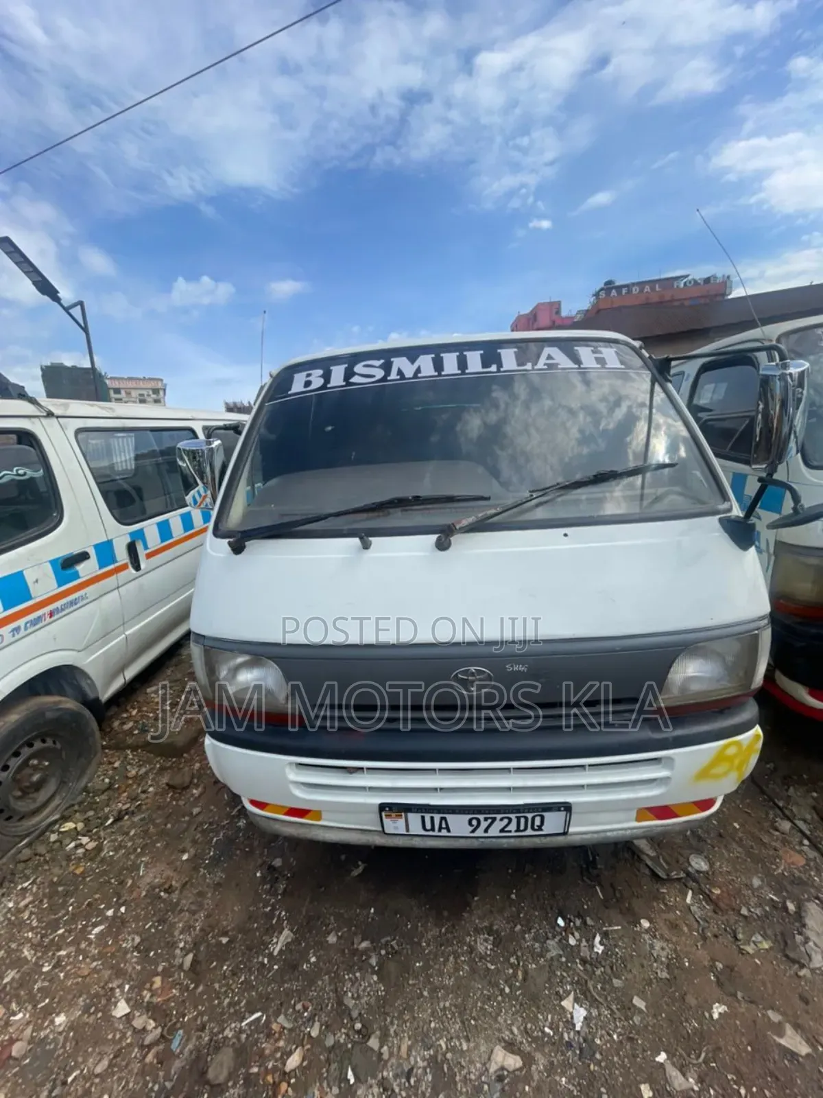 Toyota HiAce 1999 White