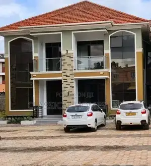 3bdrm Duplex in Muyenga, Central Division for rent