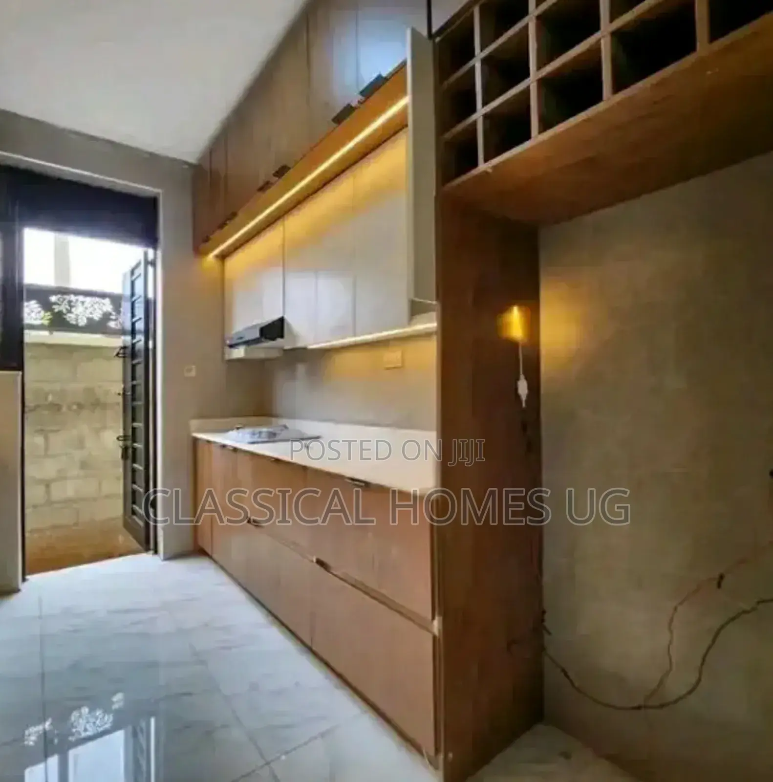3bdrm Duplex in Muyenga, Central Division for rent