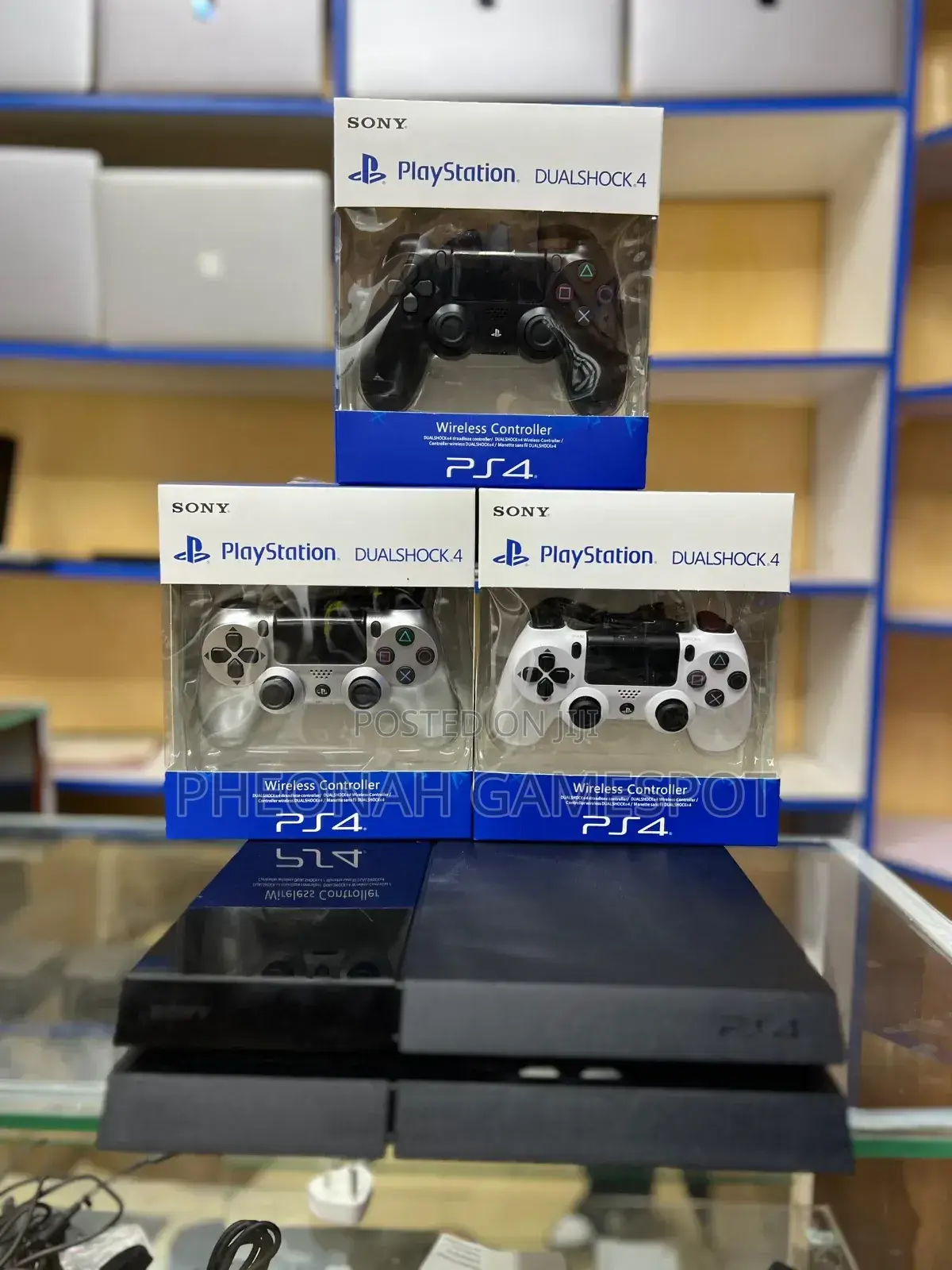 Playstation 4 Standard Ps4 Fat: 12 Games to Make You Forget Poverty