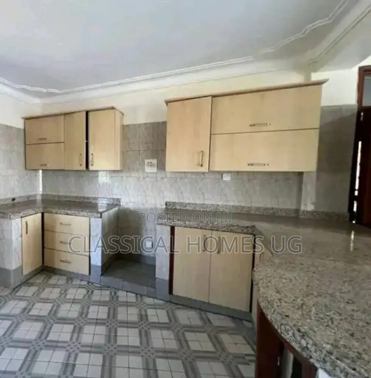 3bdrm Apartment in Kyanja Kungu, Central Division for rent