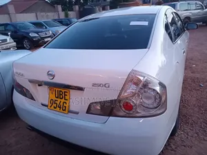 Nissan Fuga 2008 White