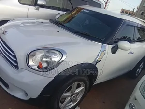 Mini Cooper 2dr Convertible (1.6L 4cyl 6M) 2015 White