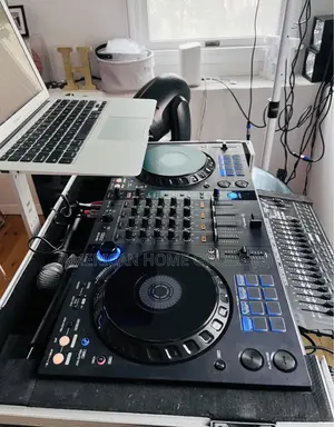 Pioneer Flx6 4 Channels Serato Controller W/Hardcase, Excellent Condtn