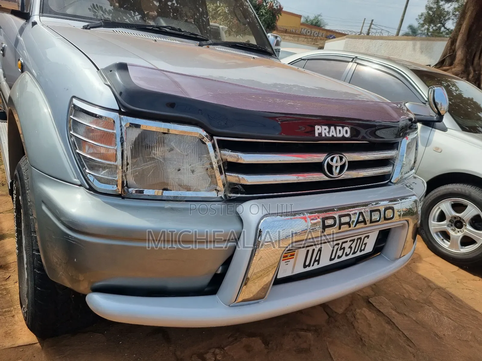 Toyota Land Cruiser Prado 2000 Silver
