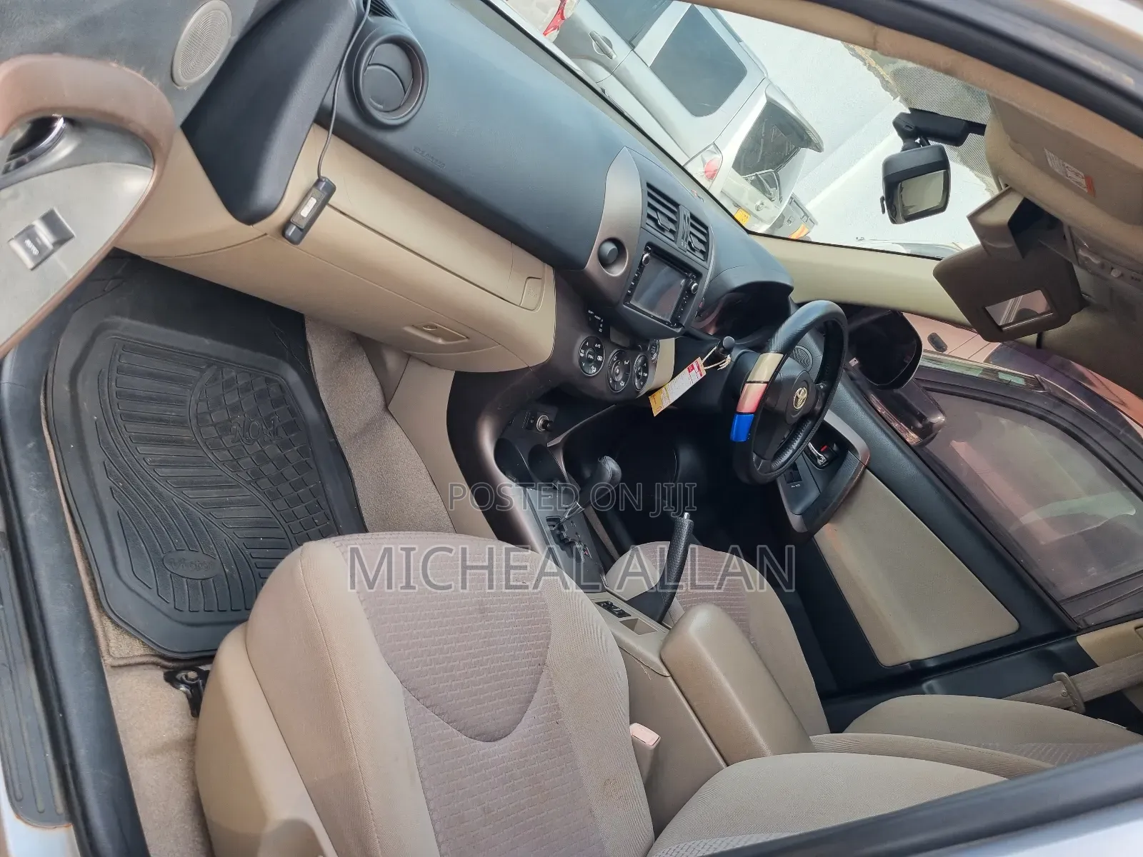 Toyota Vanguard 2009 Silver