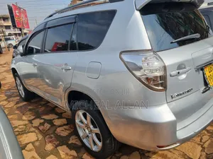 Toyota Vanguard 2009 Silver
