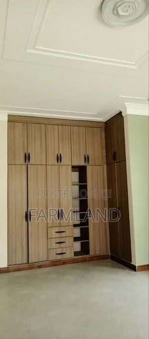 4bdrm House in Namugongo, Central Division for sale