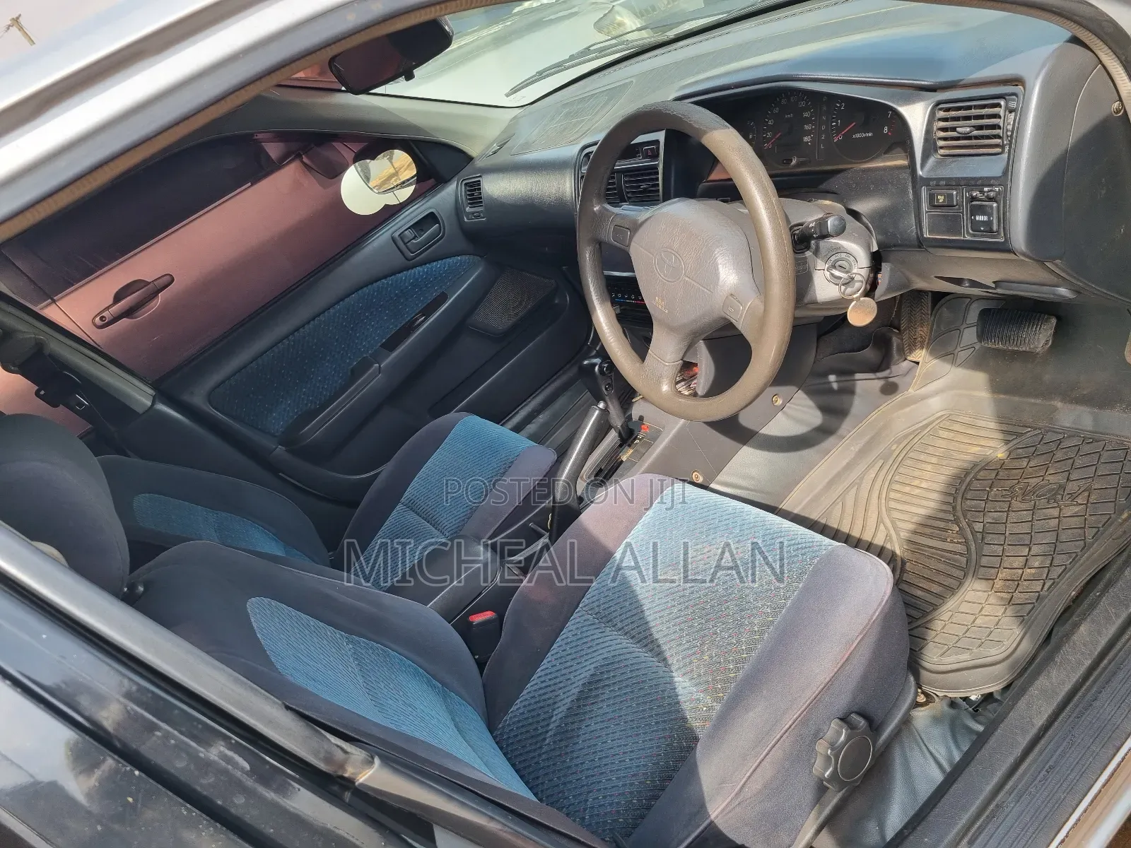 Toyota Corona 2002 Silver