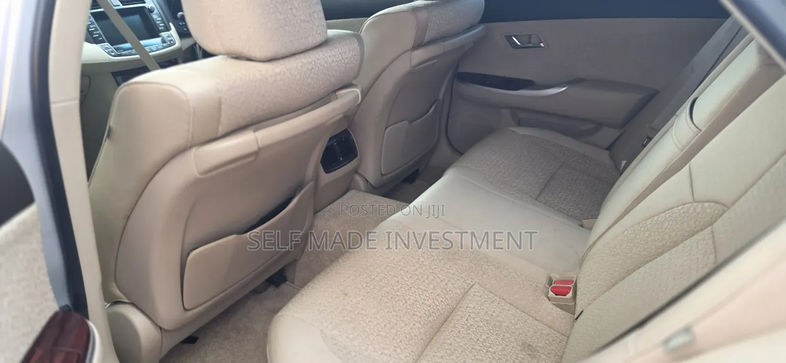 Toyota Crown 2011 Silver