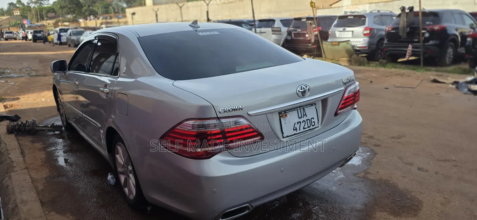 Toyota Crown 2011 Silver