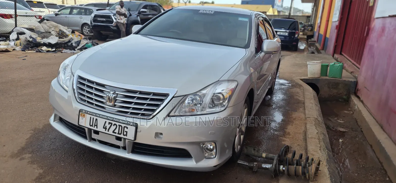Toyota Crown 2011 Silver