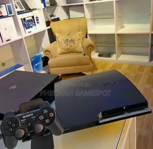 Playstation 3 Super Slim With 2 Pads