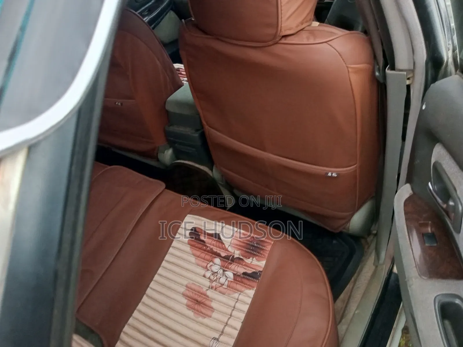 Toyota Mark II 1996 White