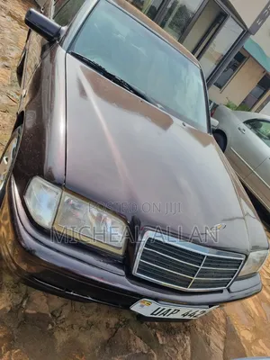 Mercedes-Benz C200 2000 Gray