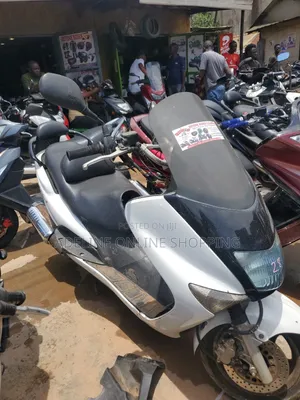 Yamaha Majesty 2014 Gold