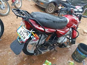 Bajaj CT 110X 2022 Red