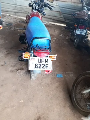 Bajaj Boxer 100 2020 Red