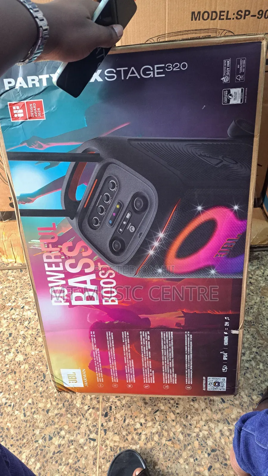 JBL 320 Partybox Stage
