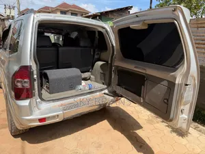 Mitsubishi Pajero Mini VR 2006 Silver