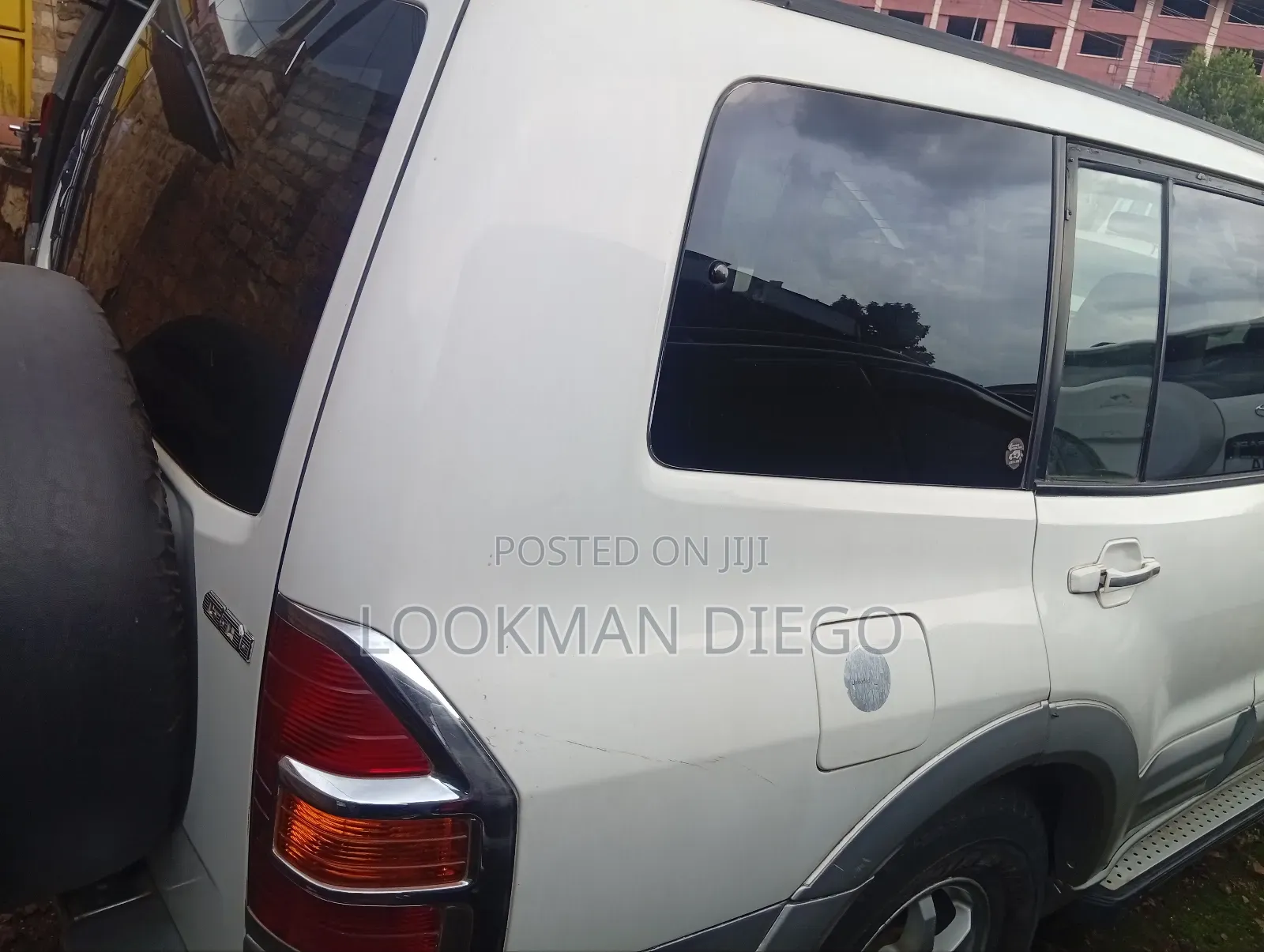 Mitsubishi Pajero Pininfarina 2004 Silver