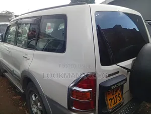 Mitsubishi Pajero Pininfarina 2004 Silver