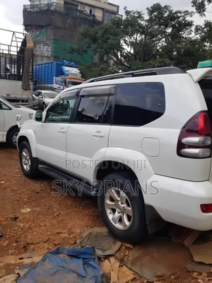 Toyota Land Cruiser Prado 2.7 i 16V 2009 White