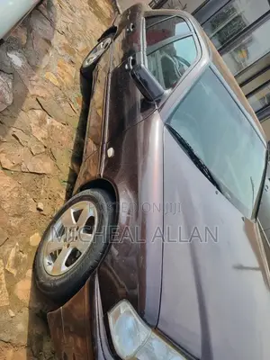 Mercedes-Benz C200 2000 Gray